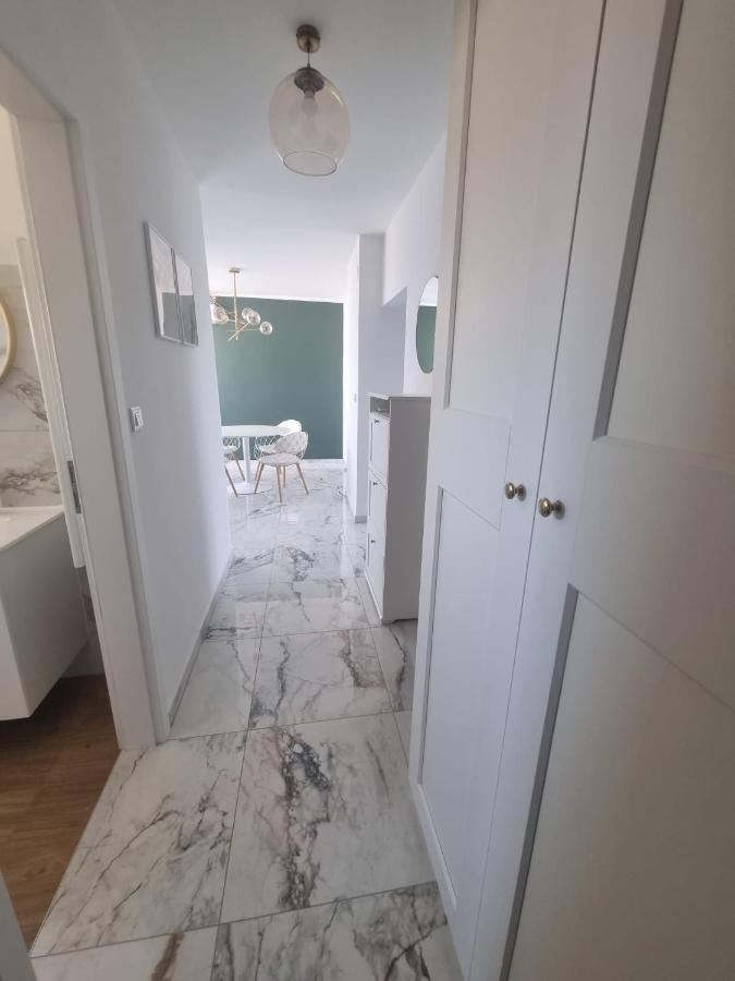 Apartment With View On City Marine ザダル エクステリア 写真
